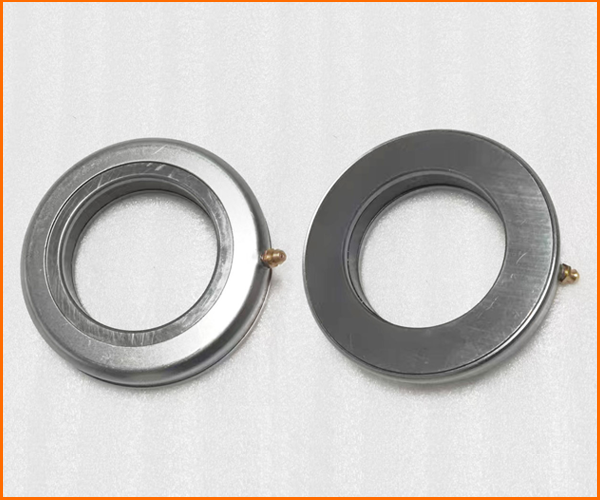 Automobile clutch bearing